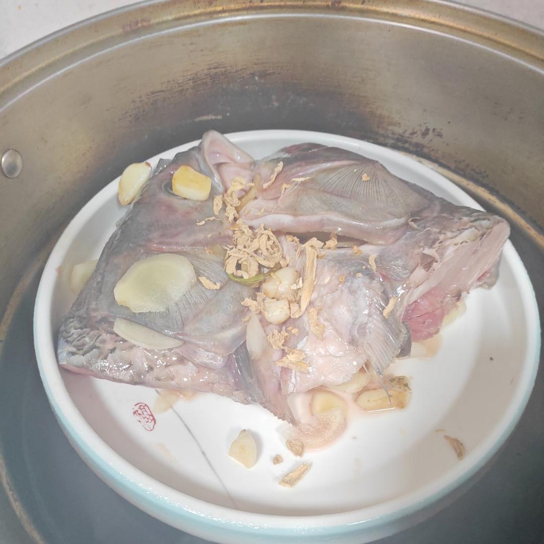 清蒸鱼头