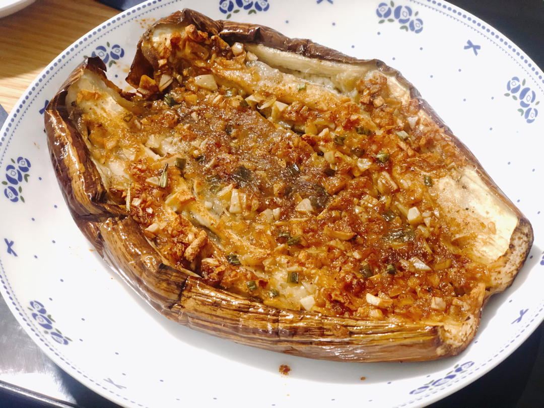 CC招牌菜销魂烤茄子，百吃不厌！