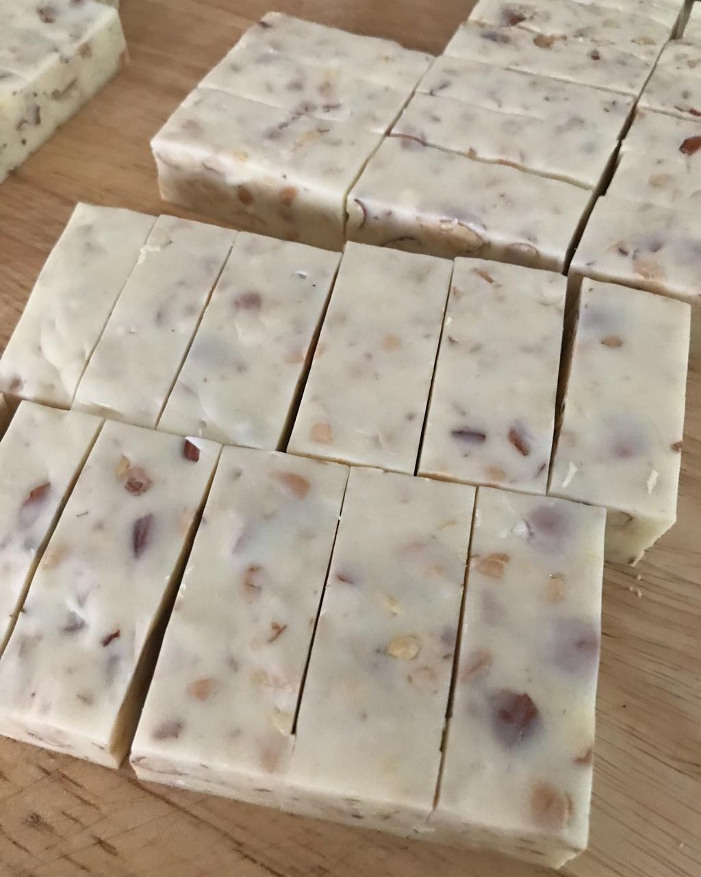 牛轧糖（四种口味）