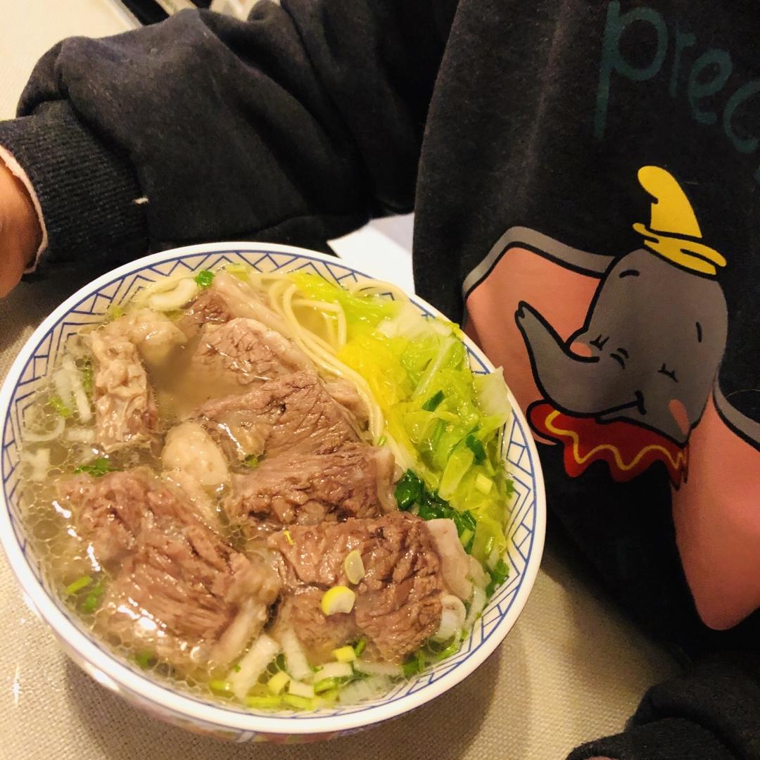 【0165】清汤萝卜牛腩 <302小厨房>