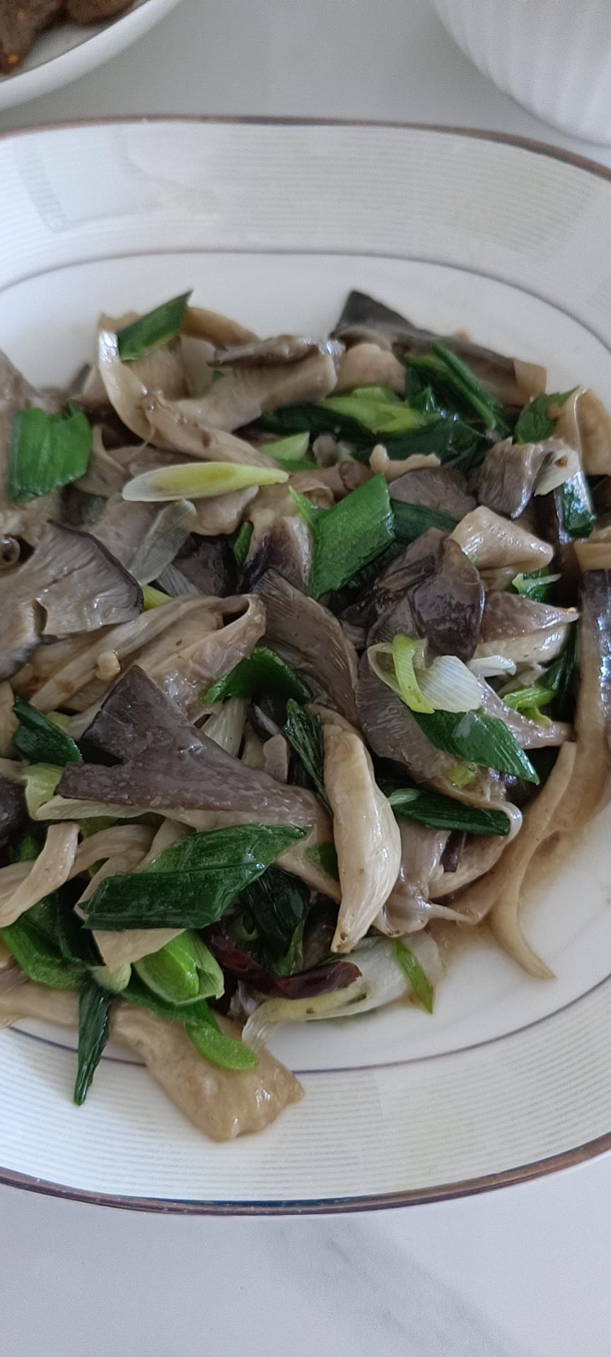 素炒平菇
