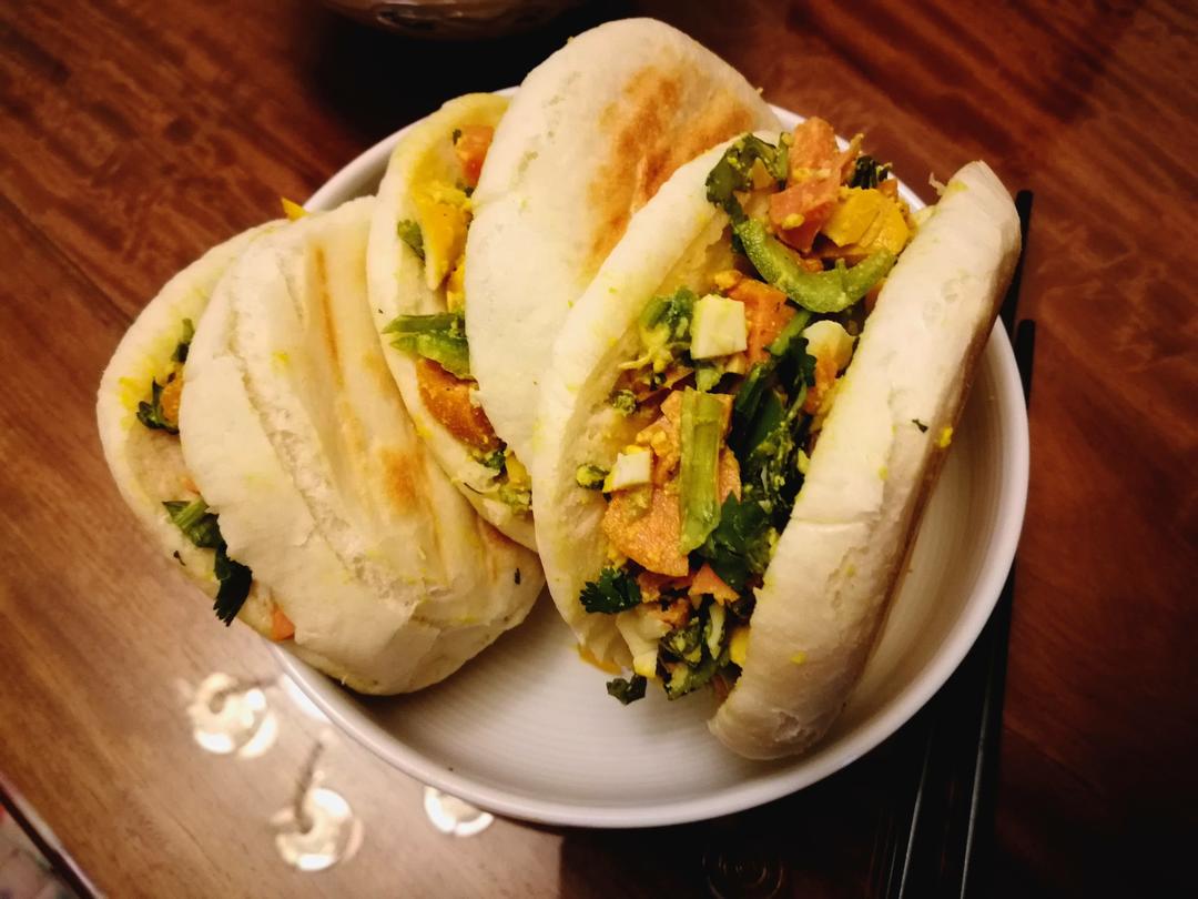 空心馍（肉夹馍）