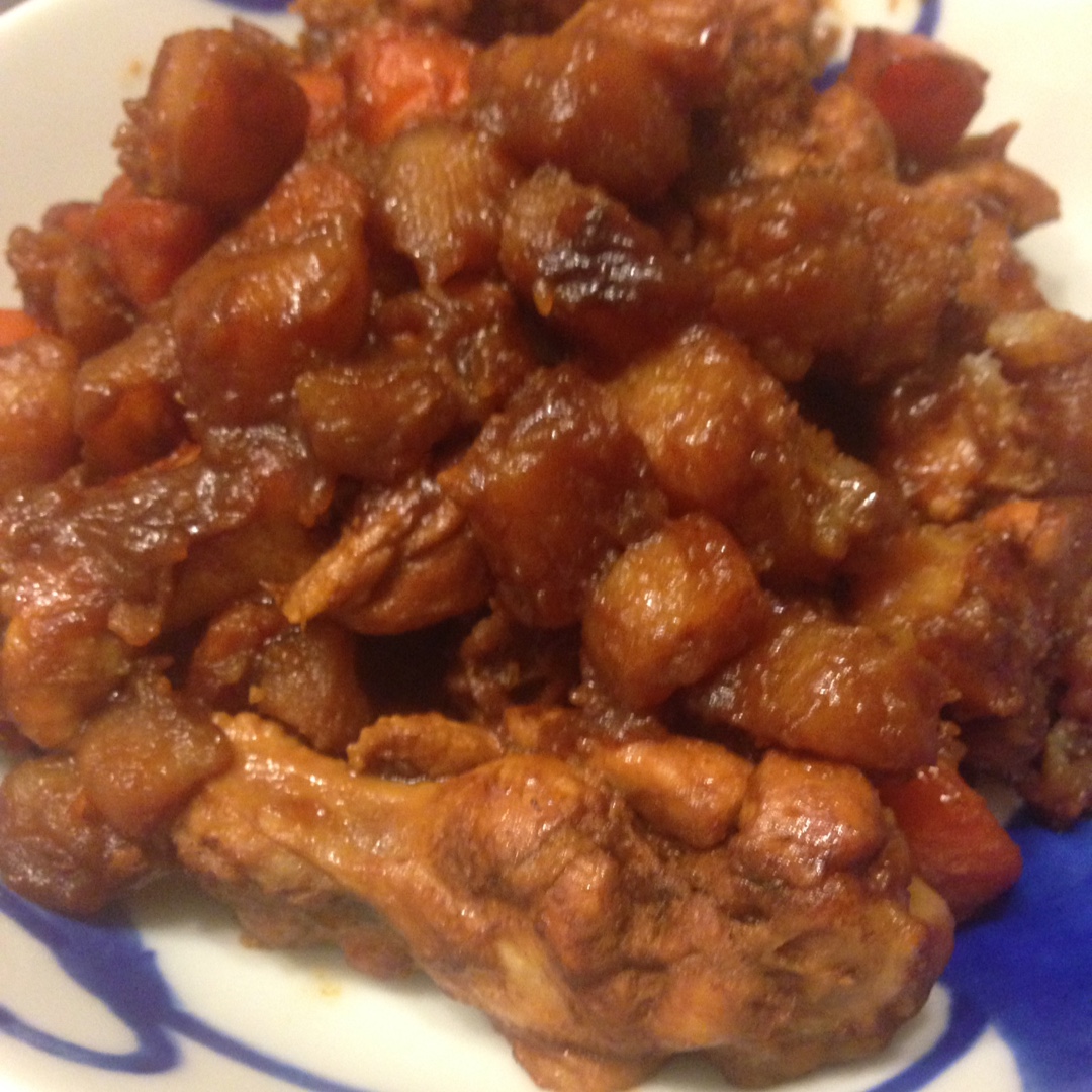 鸡腿炖土豆超级快手菜