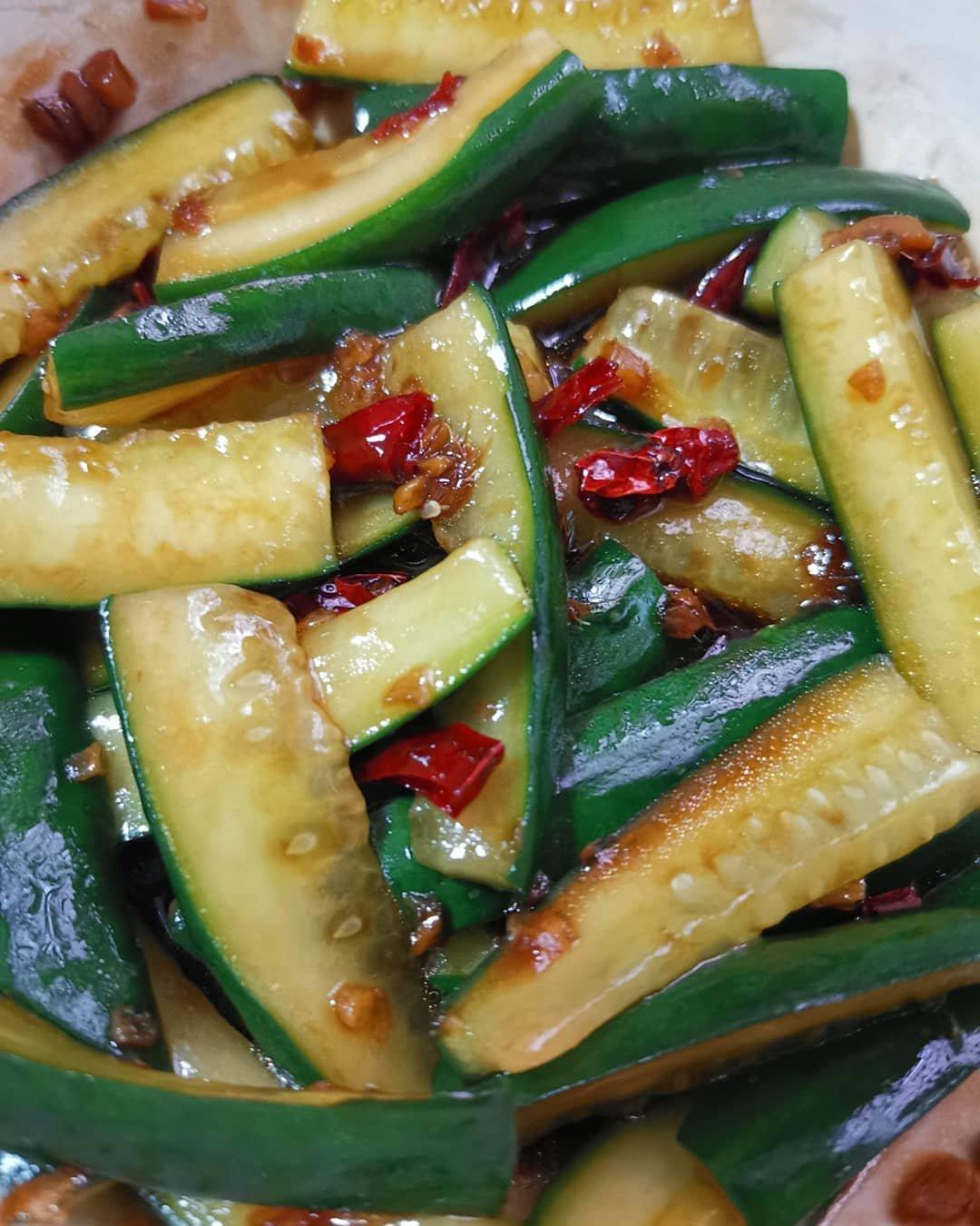 凉拌腌青瓜