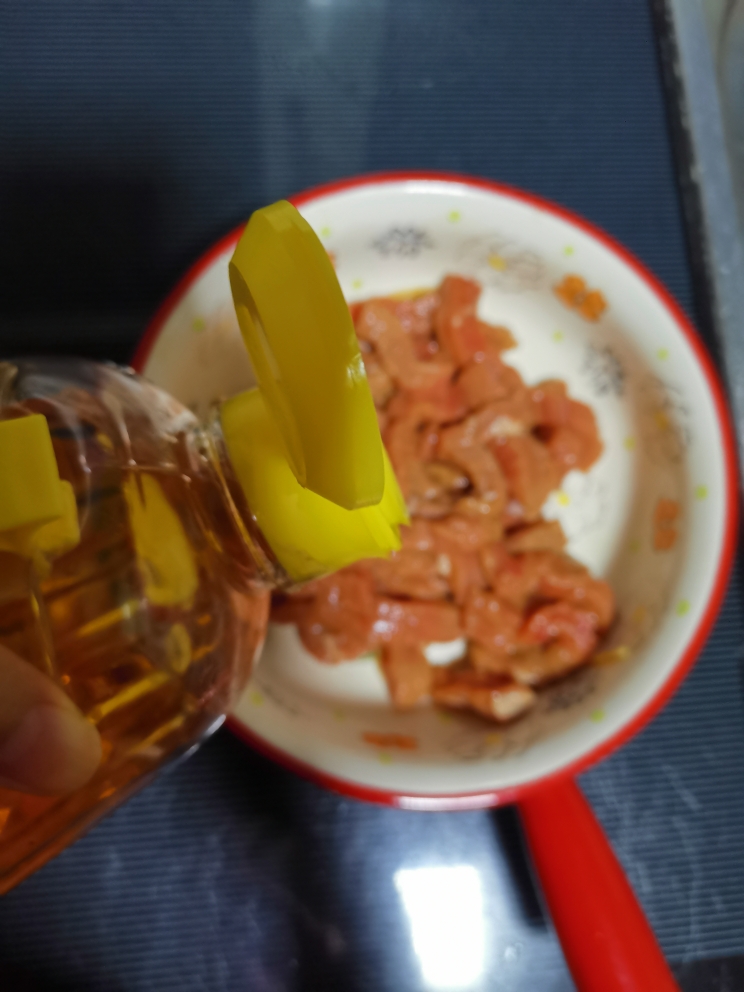黑椒牛柳—怎样做出滑嫩多汁的牛柳的做法 步骤9
