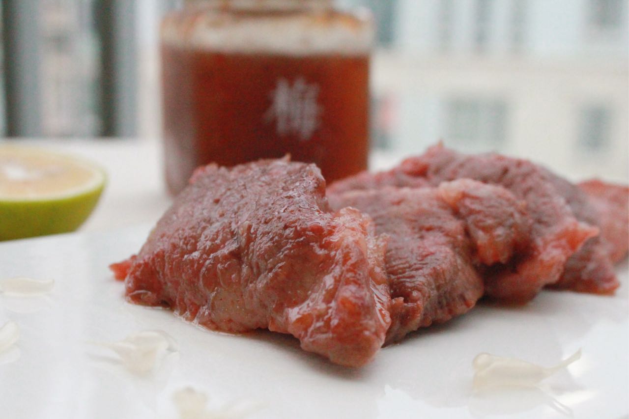 【秋冬】梅子酱烤猪颈肉的做法