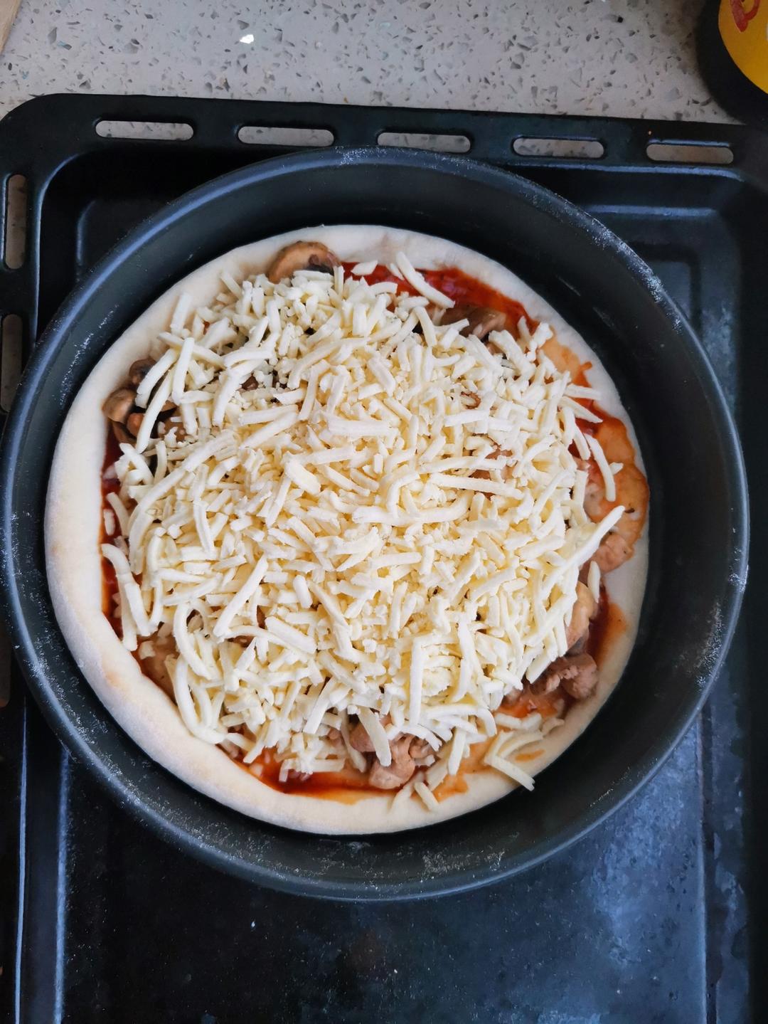 8寸纯手工什锦披萨