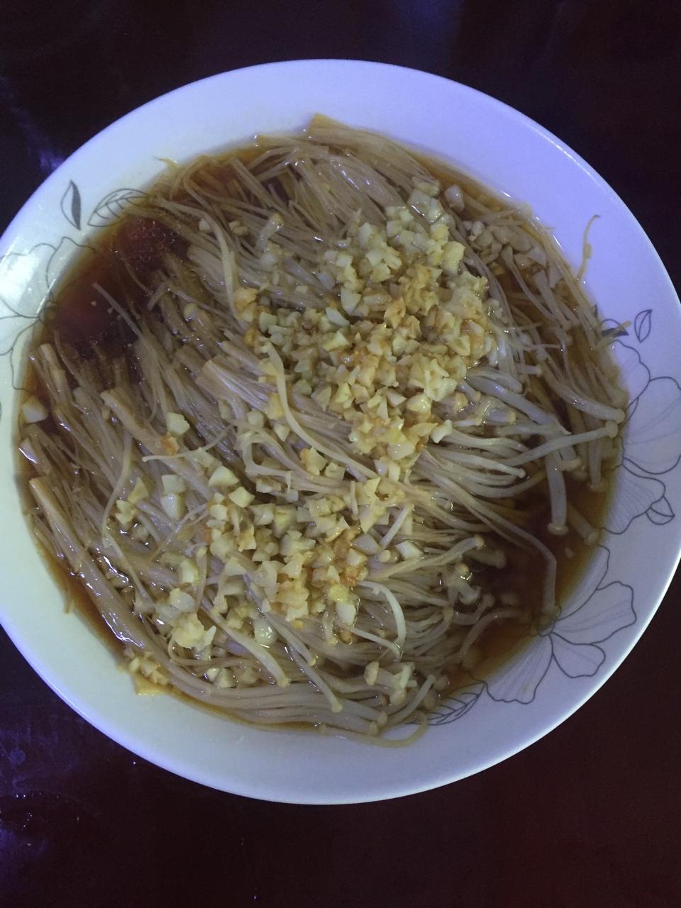 蒜蓉蒸金针菇