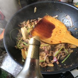 干锅猪肚的做法 步骤15