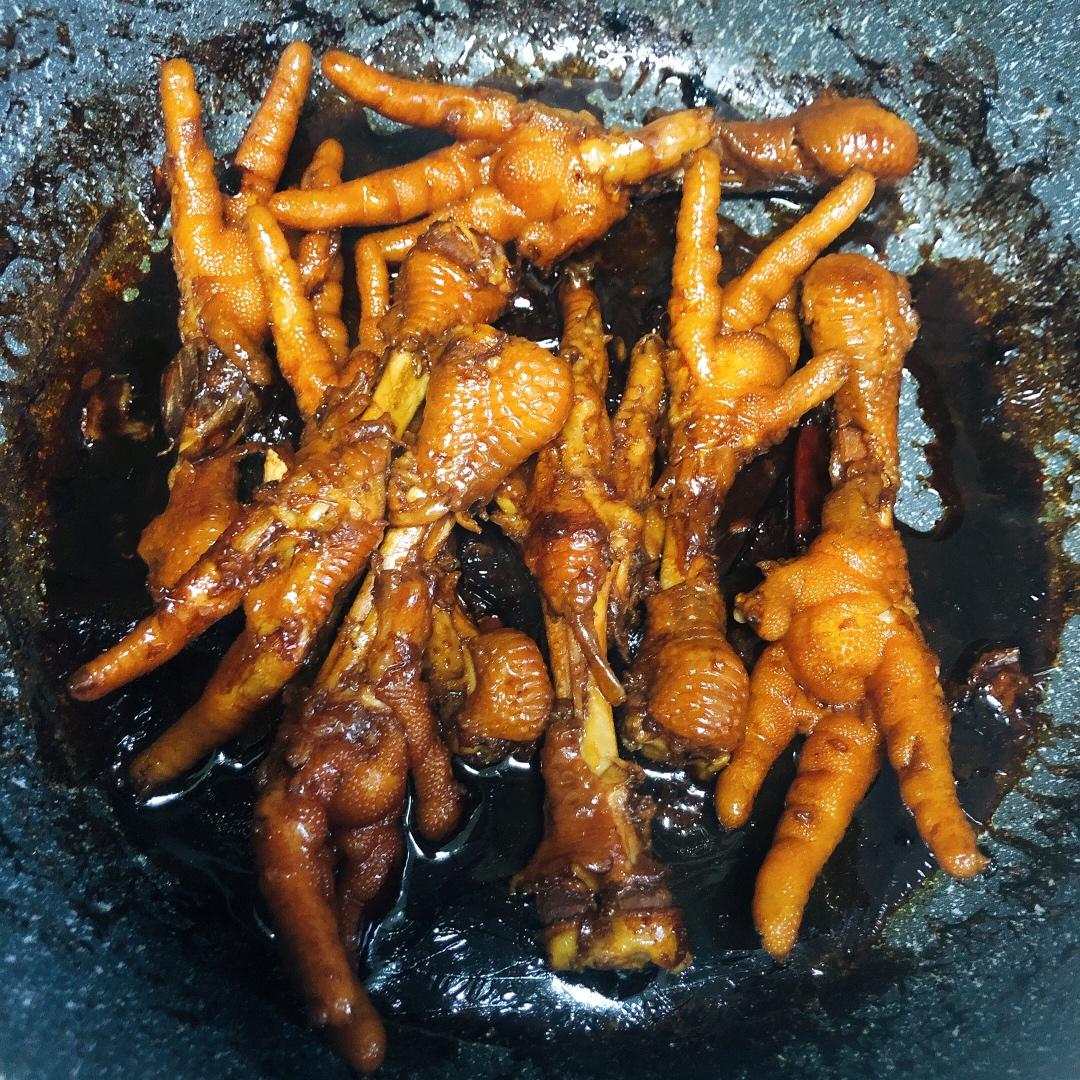 “销魂”卤鸡爪