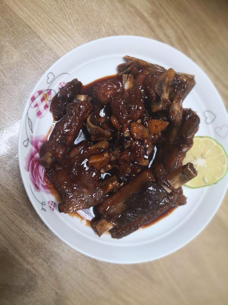 红腐乳烧排骨