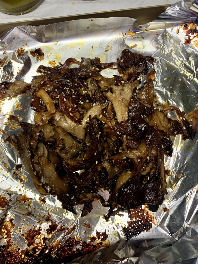 烤蘑菇～阿玛尼圣罗兰烤肉平价替代色😆