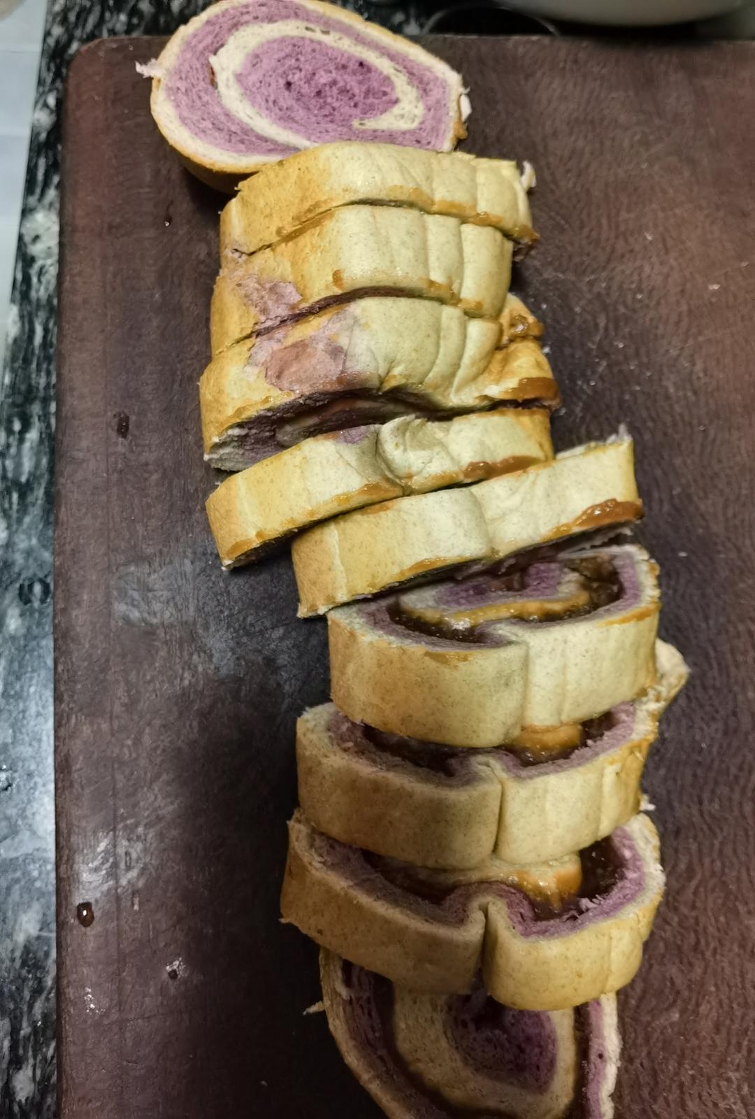 可可糖纳豆馅爱心全麦面包