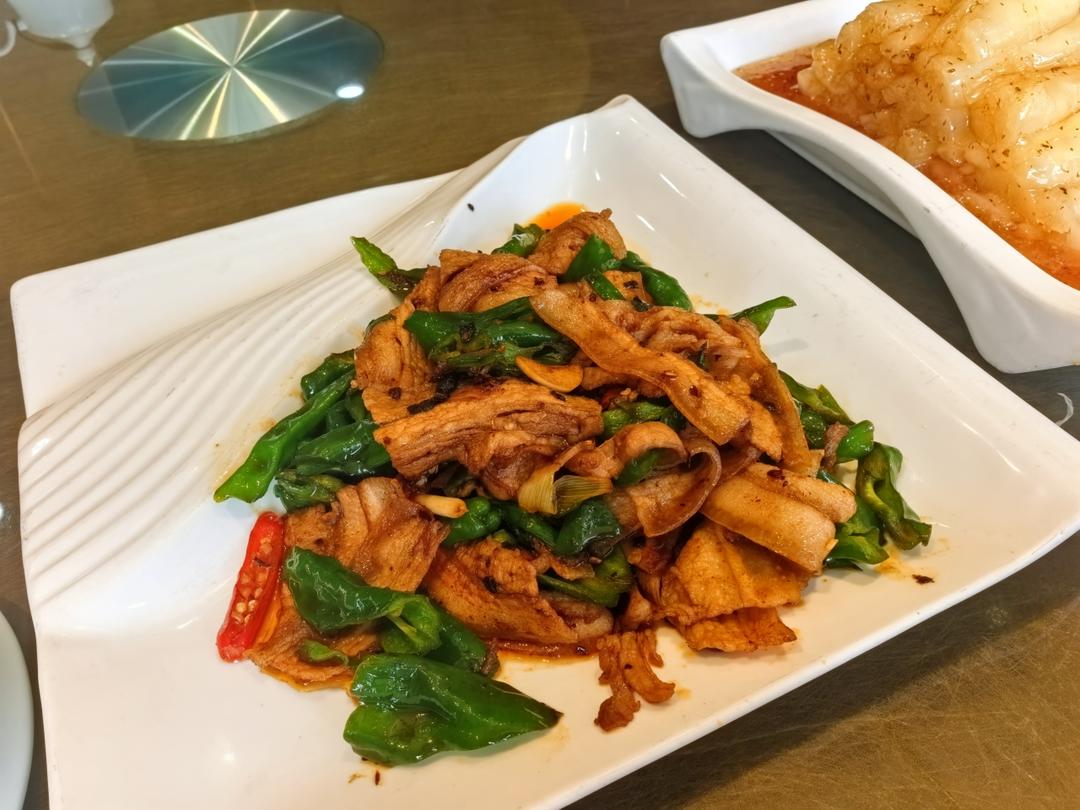 辣椒炒肉（青辣椒）（回锅肉）