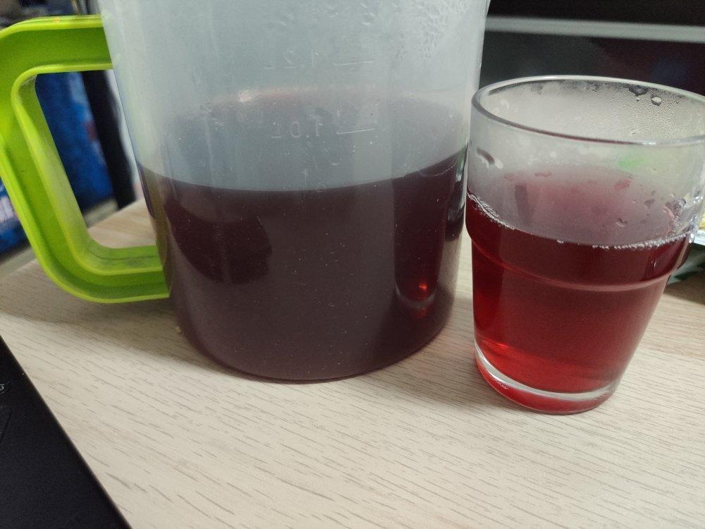 古法熬制酸梅汤（此方几乎无中药味孩子非常喜欢喝）