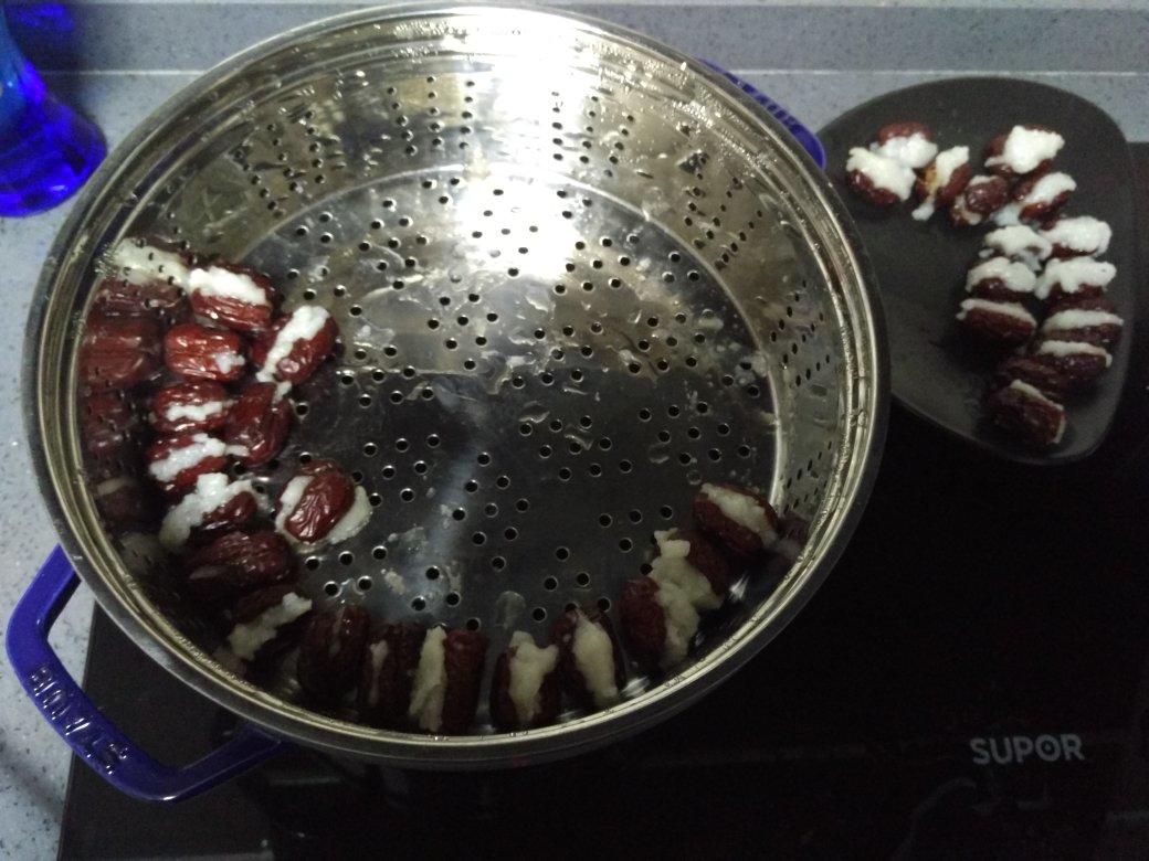 心太软— 红枣夹糯米粉