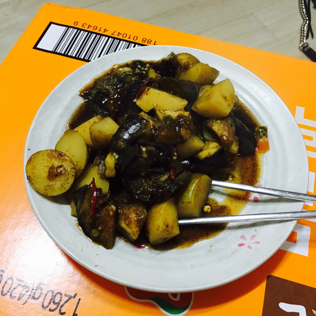 茄子炖土豆
