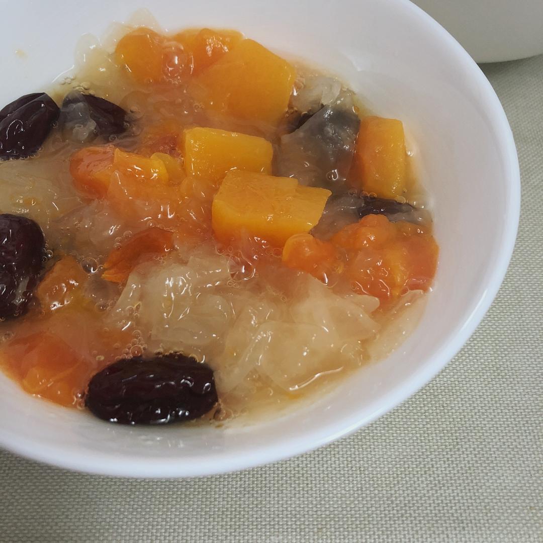 红枣木瓜银耳汤