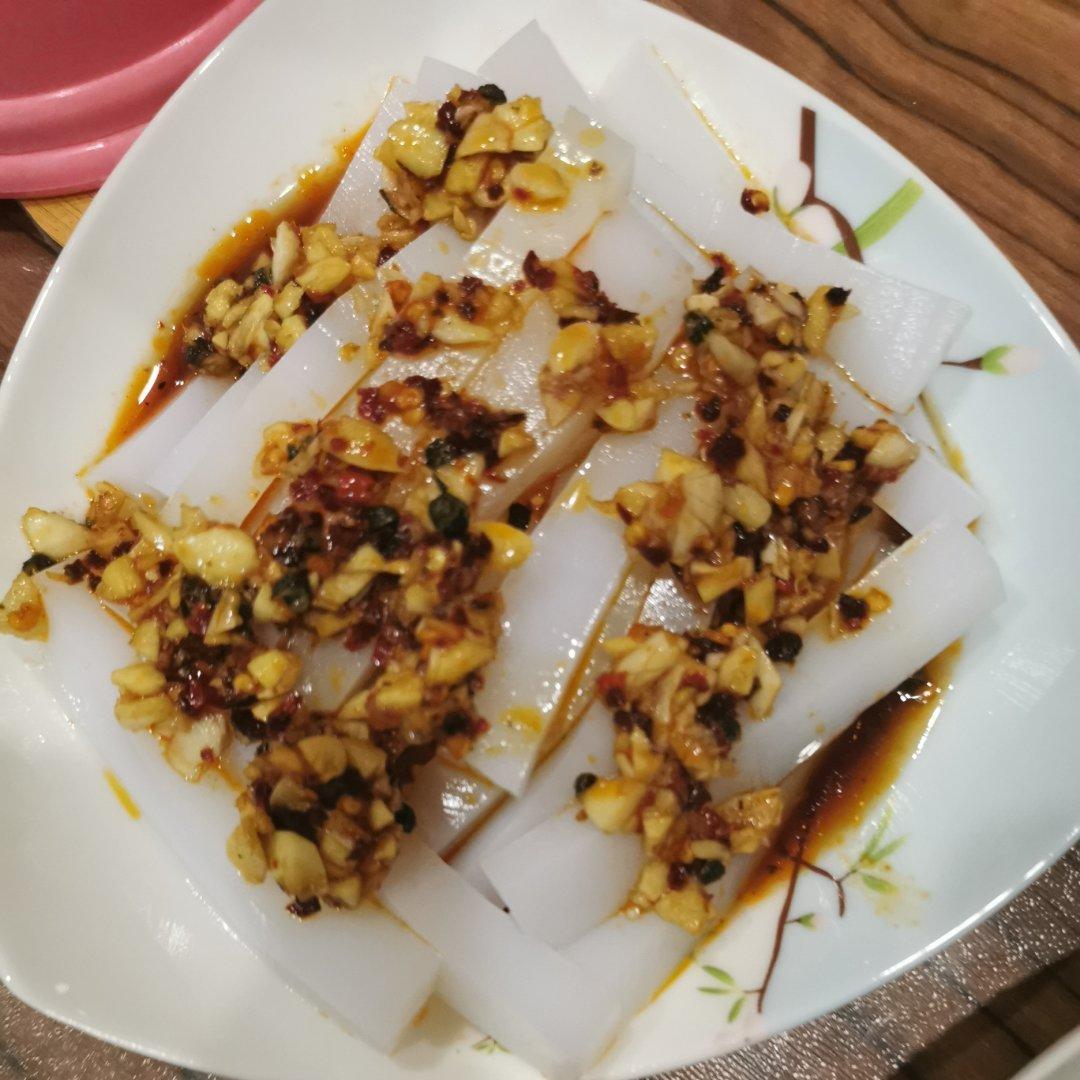 凉拌凉粉