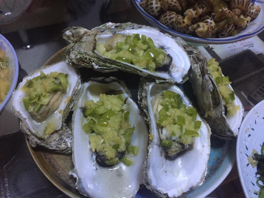 【曼食慢语】蒜蓉烤生蚝