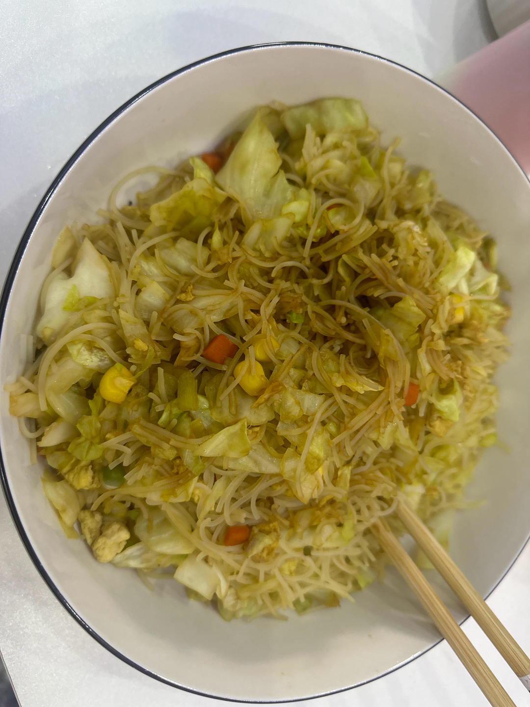 最近爱吃粉丝粉条～包菜炒粉丝