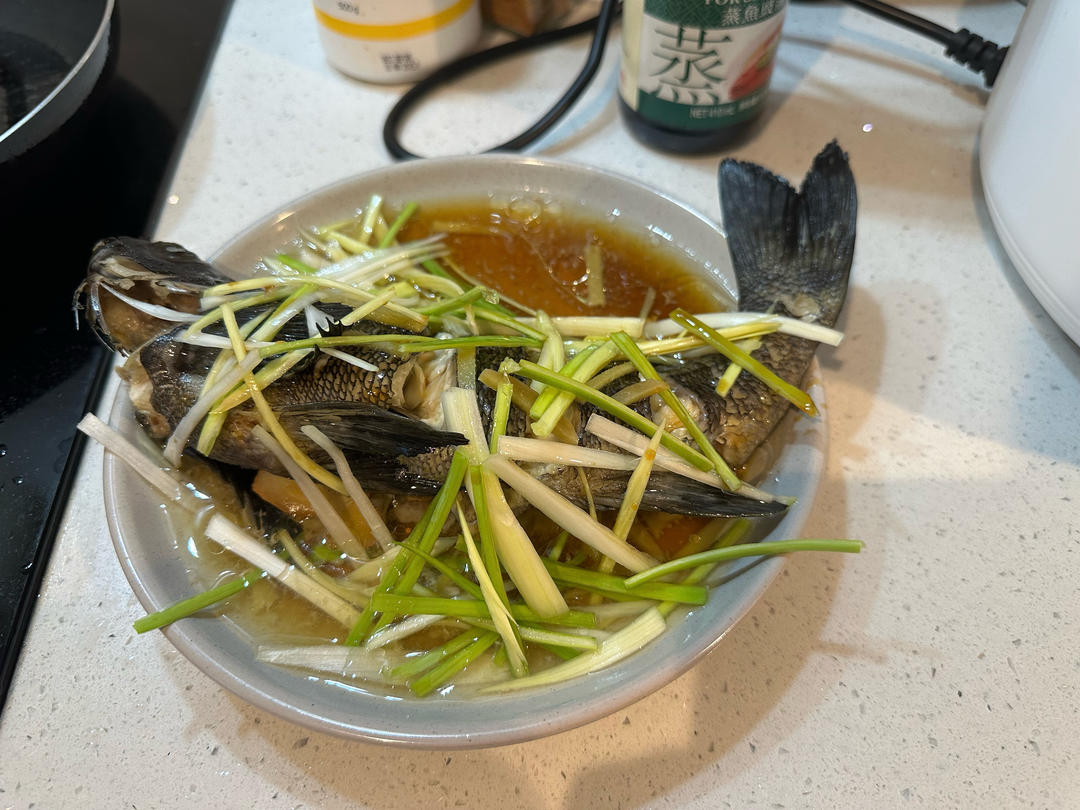 清蒸鲷鱼