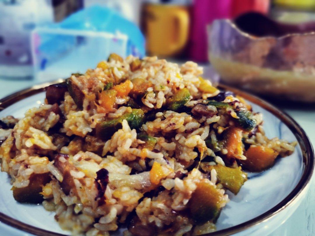 美味到不行的南瓜饭