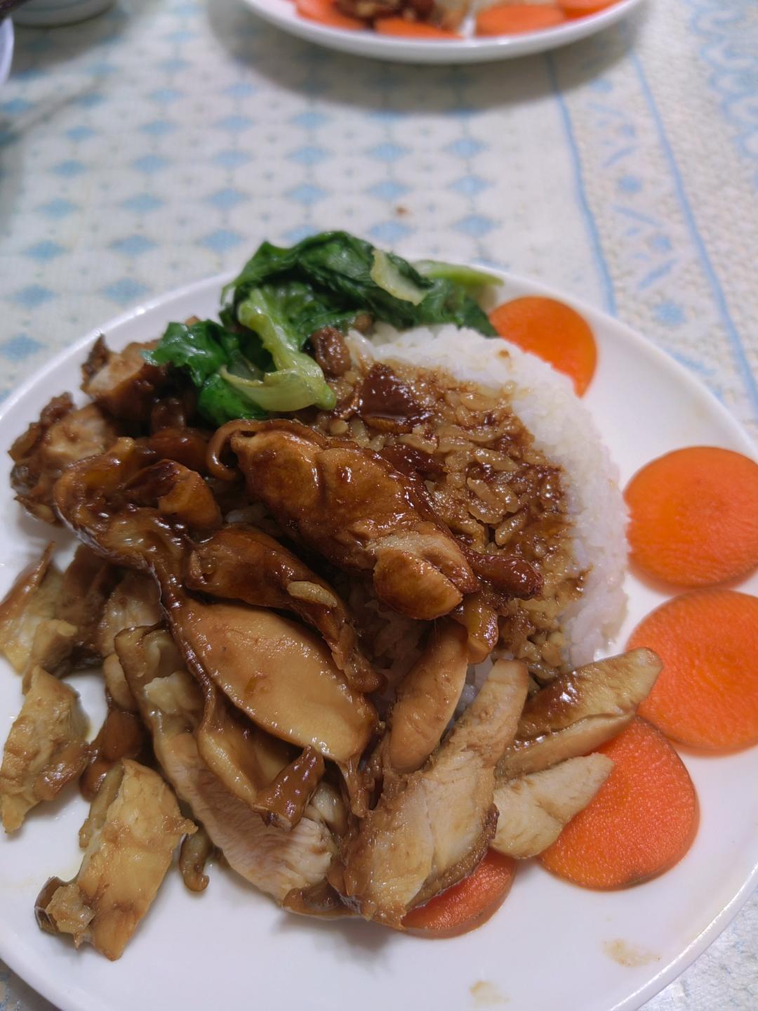 照烧鸡腿饭