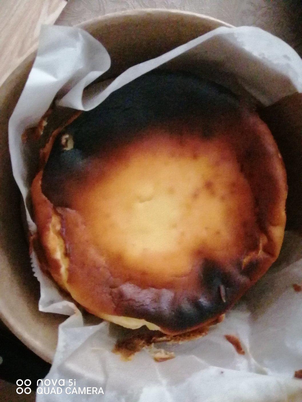 巴斯克芝士蛋糕