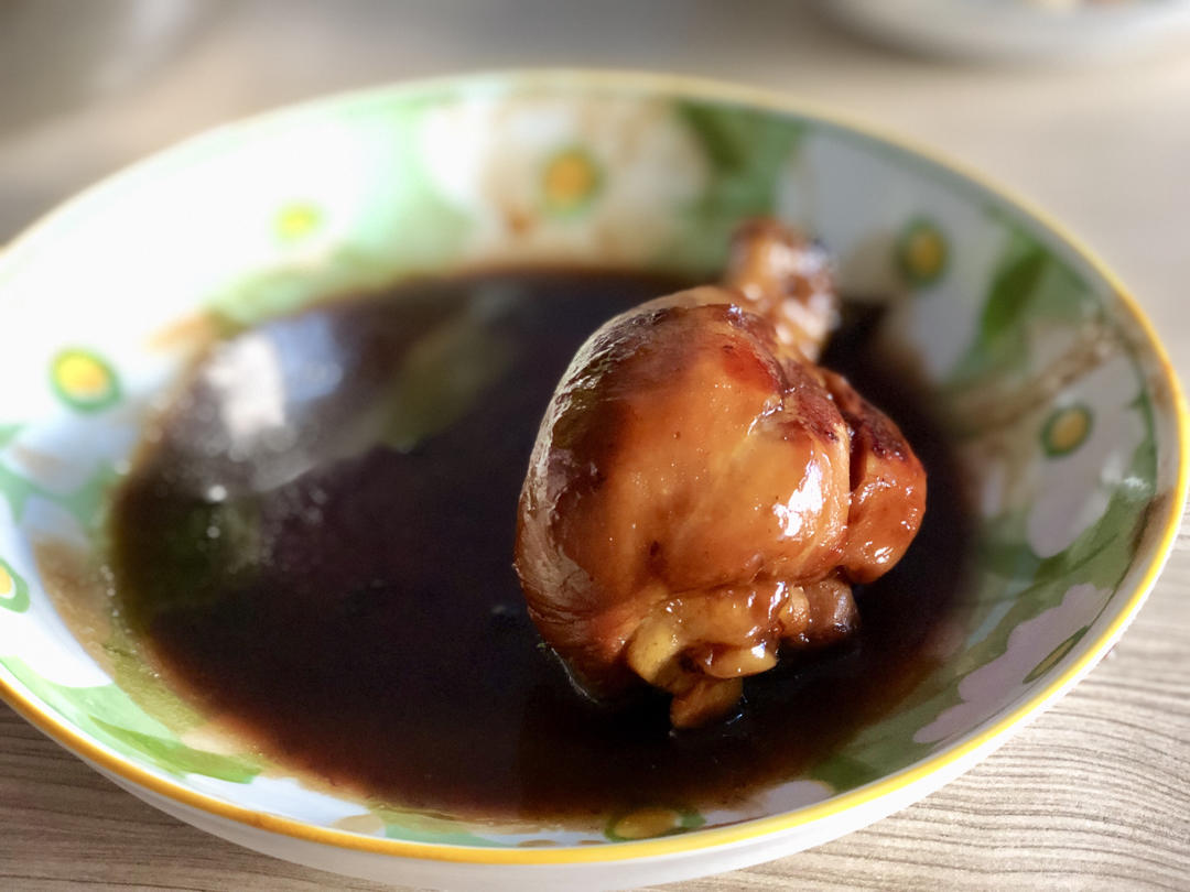 做出喷香豉油鸡腿