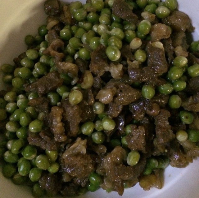 豌豆炒牛肉粒