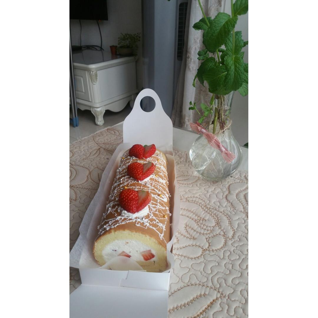 《Tinrry下午茶》教你做基础原味蛋糕卷