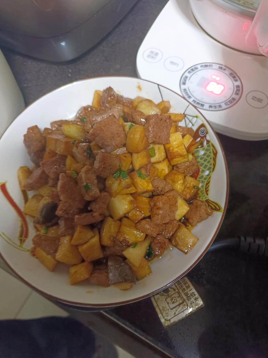 家常菜~杏鲍菇烧牛肉粒