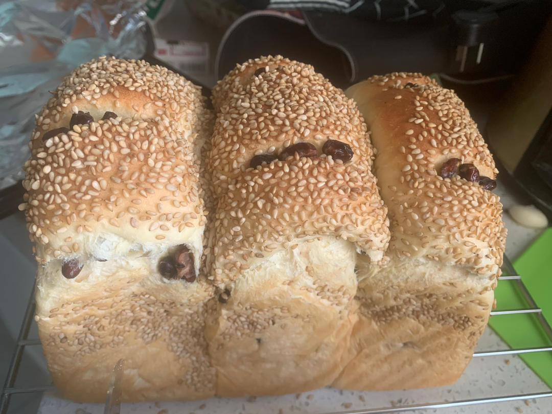 红豆芝麻吐司--中种法