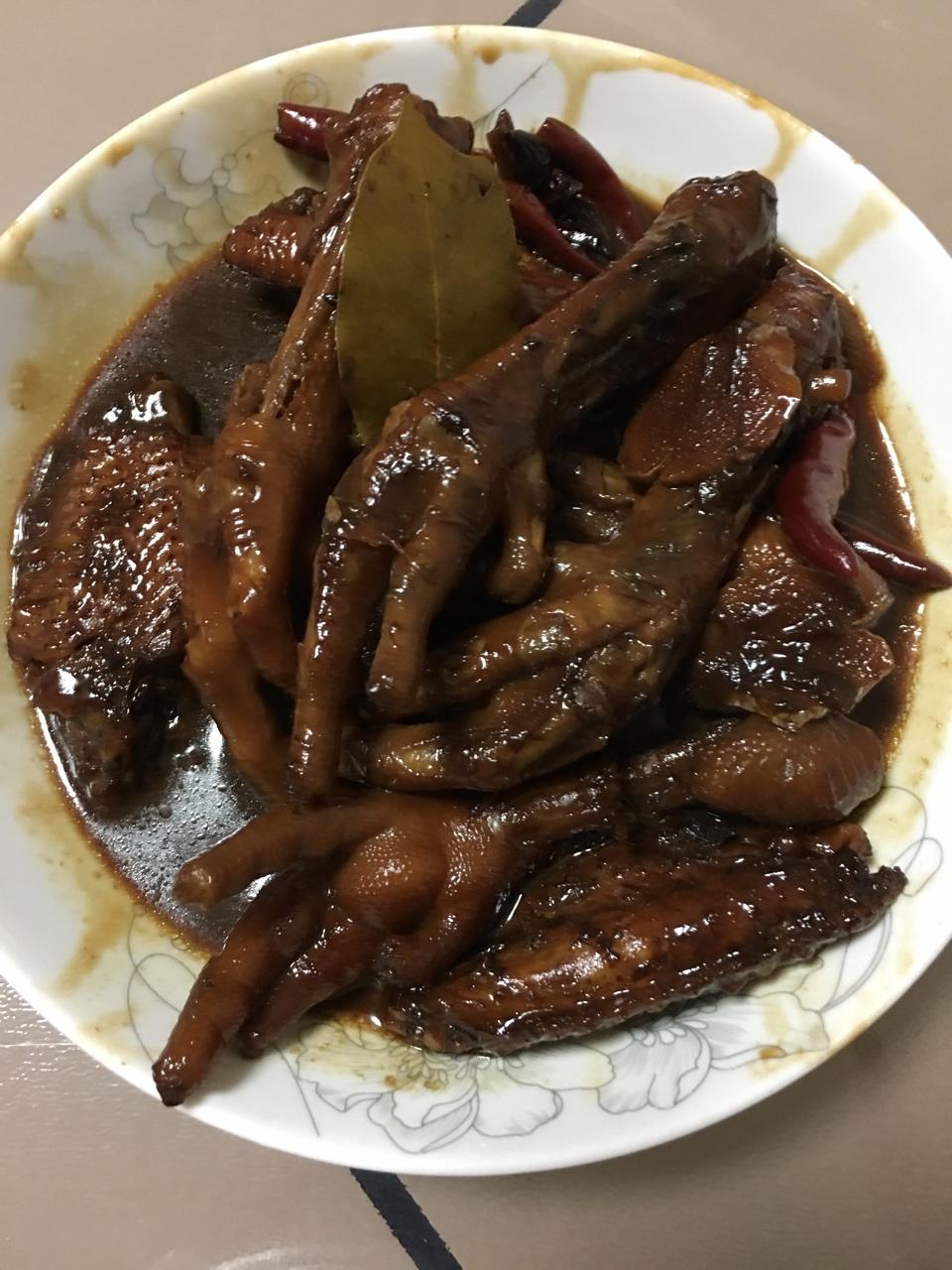 卤鸡爪