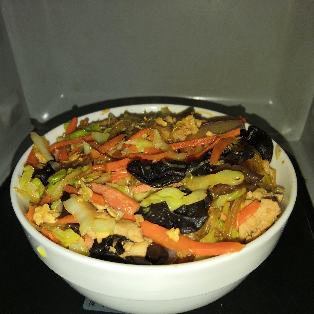 卷心菜炒粉丝 Glass noodles with Cabbage