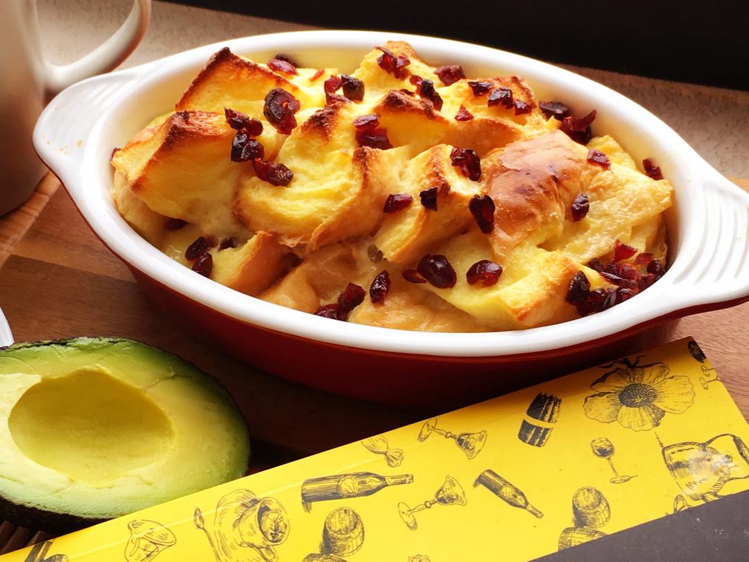 蔓越莓焗烤吐司布丁的做法