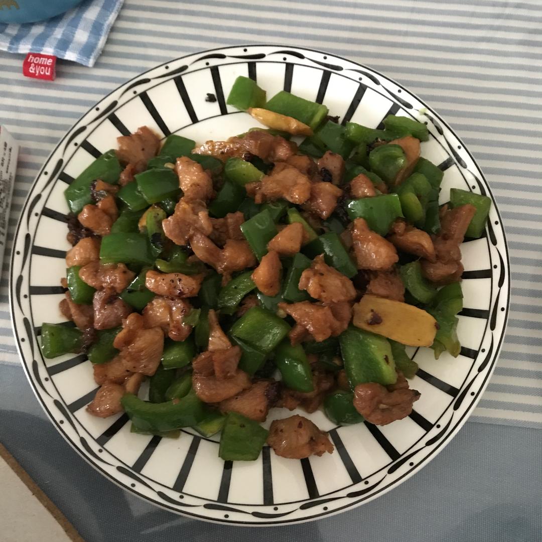 青椒炒鸡腿肉（大厨级别）