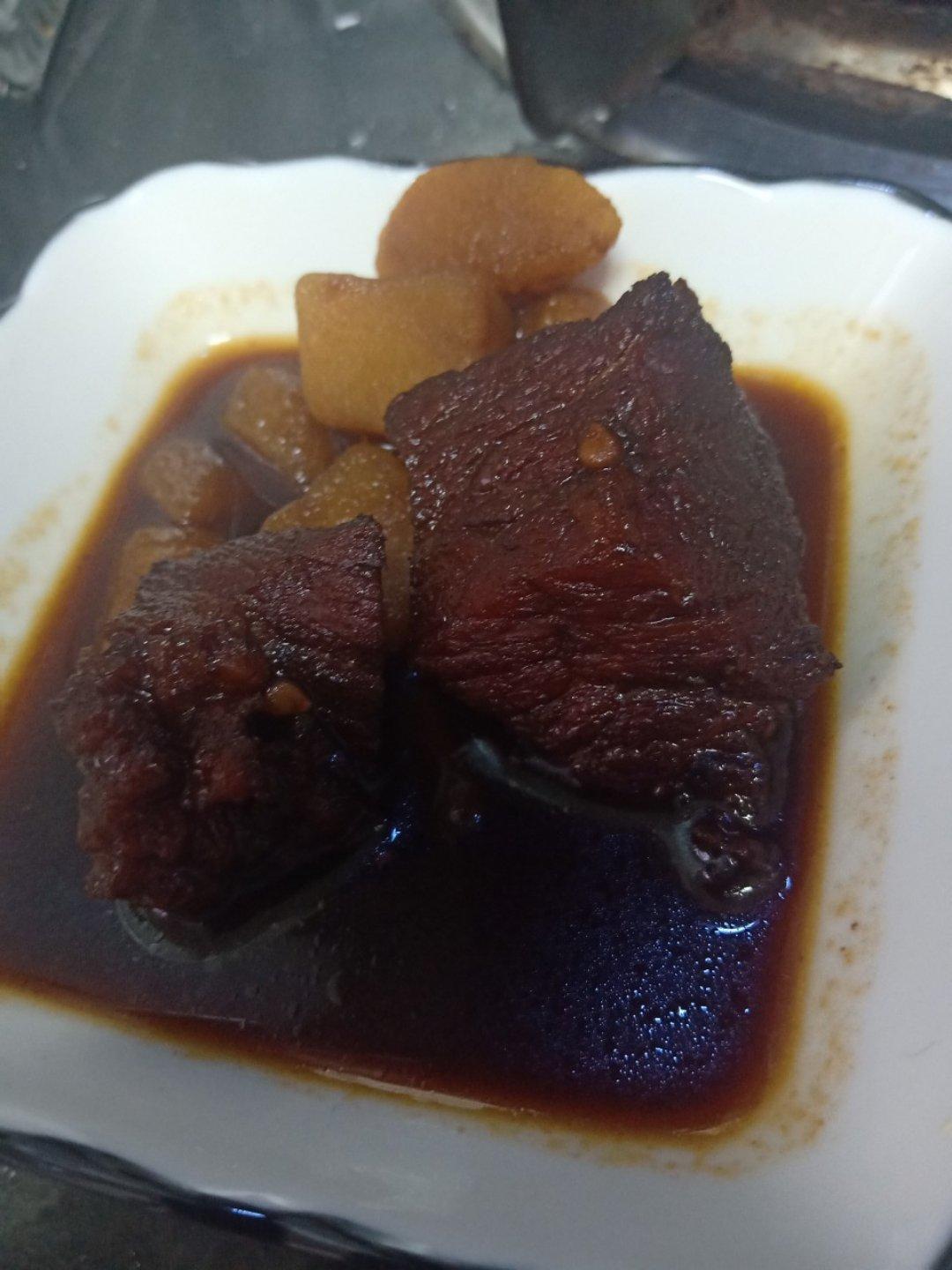 一个话唠包教包会的香浓红烩牛腩