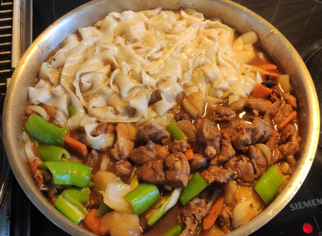 新疆大盘鸡无需争议