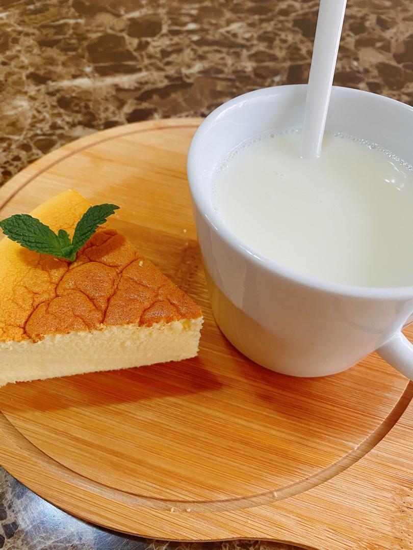 超软的~酸奶蛋糕