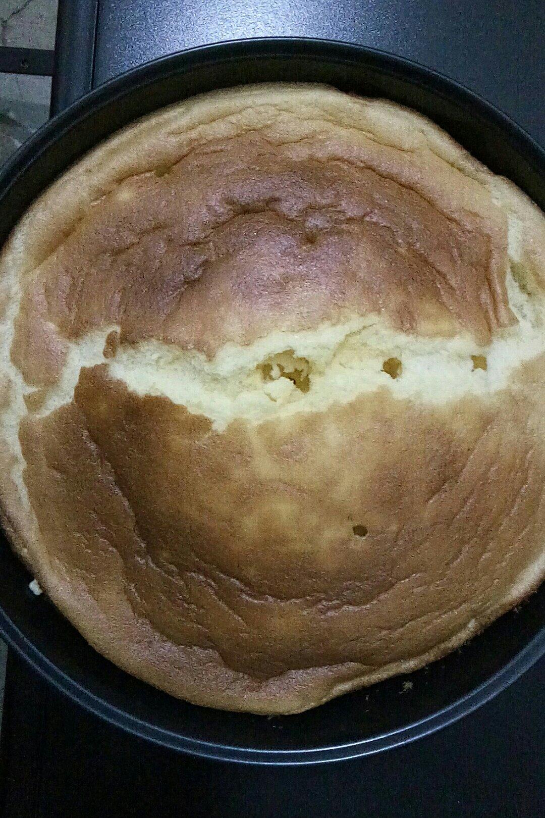 烤箱做蛋糕（戚风蛋糕的做法）