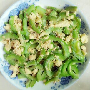 苦瓜炒蛋