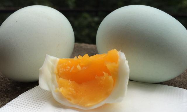清水煮鸡蛋（最简单、最营养的鸡蛋做法）