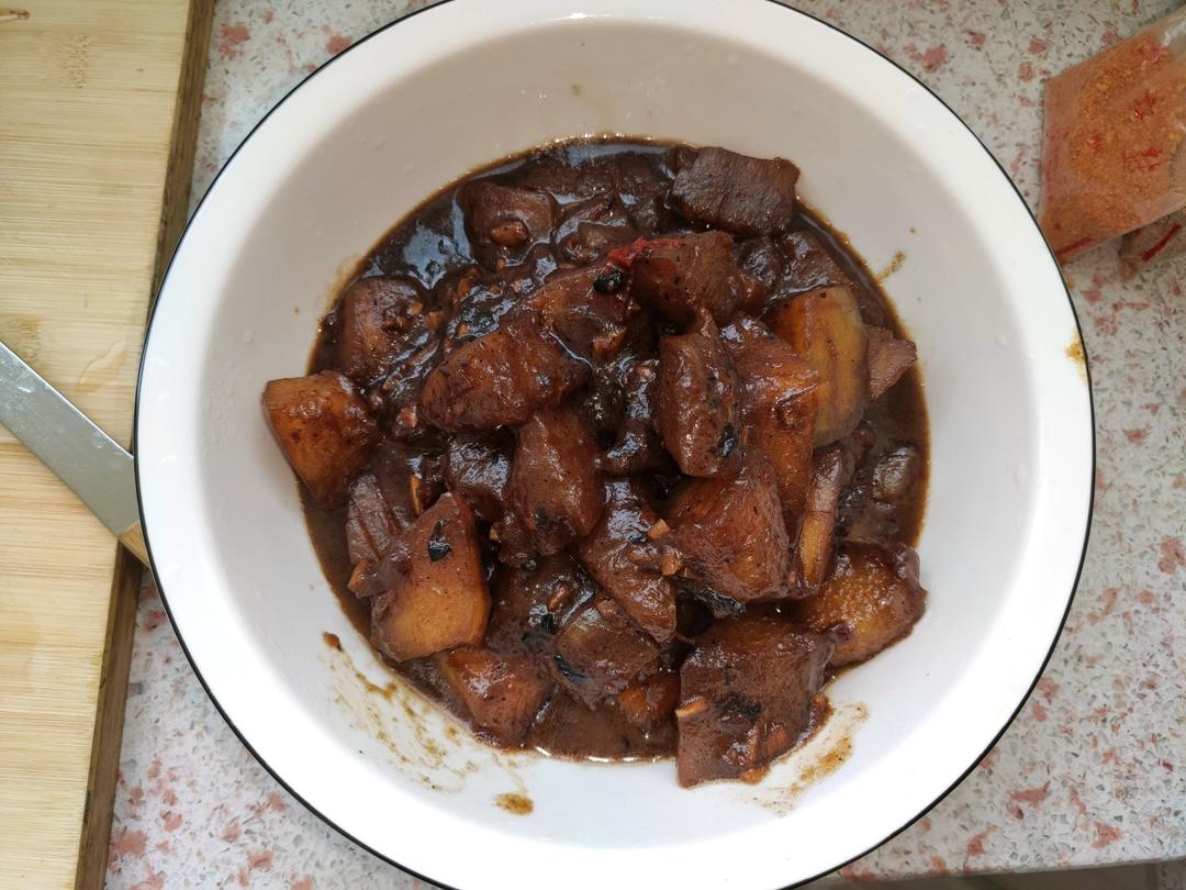 红烧冬瓜最完美做法，不加一滴水，瞬间秒杀红烧肉