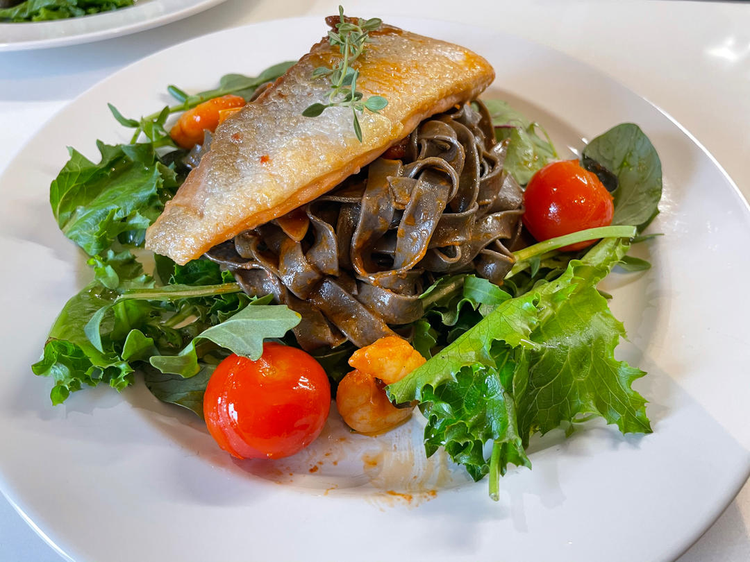 自制墨鱼汁意面 Fettuccine al Nero di Seppia