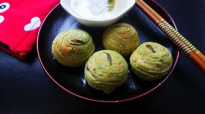 茶香黑芝麻酥饼的做法