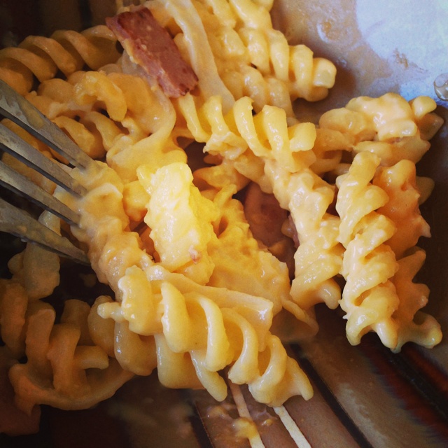 超简单的奶汁培根意面Carbonara