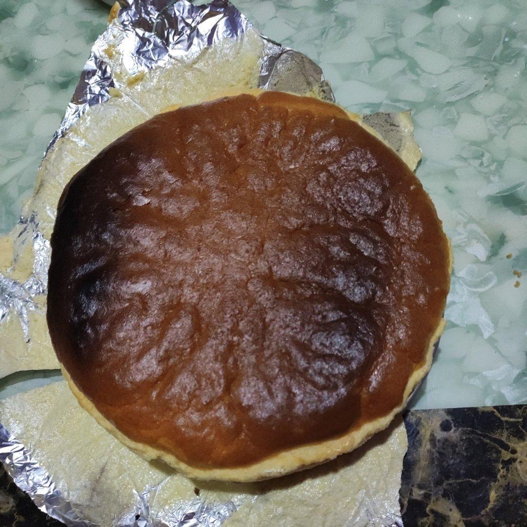 完美轻乳酪芝士蛋糕（不开裂、不回缩、不收腰、入口即融）