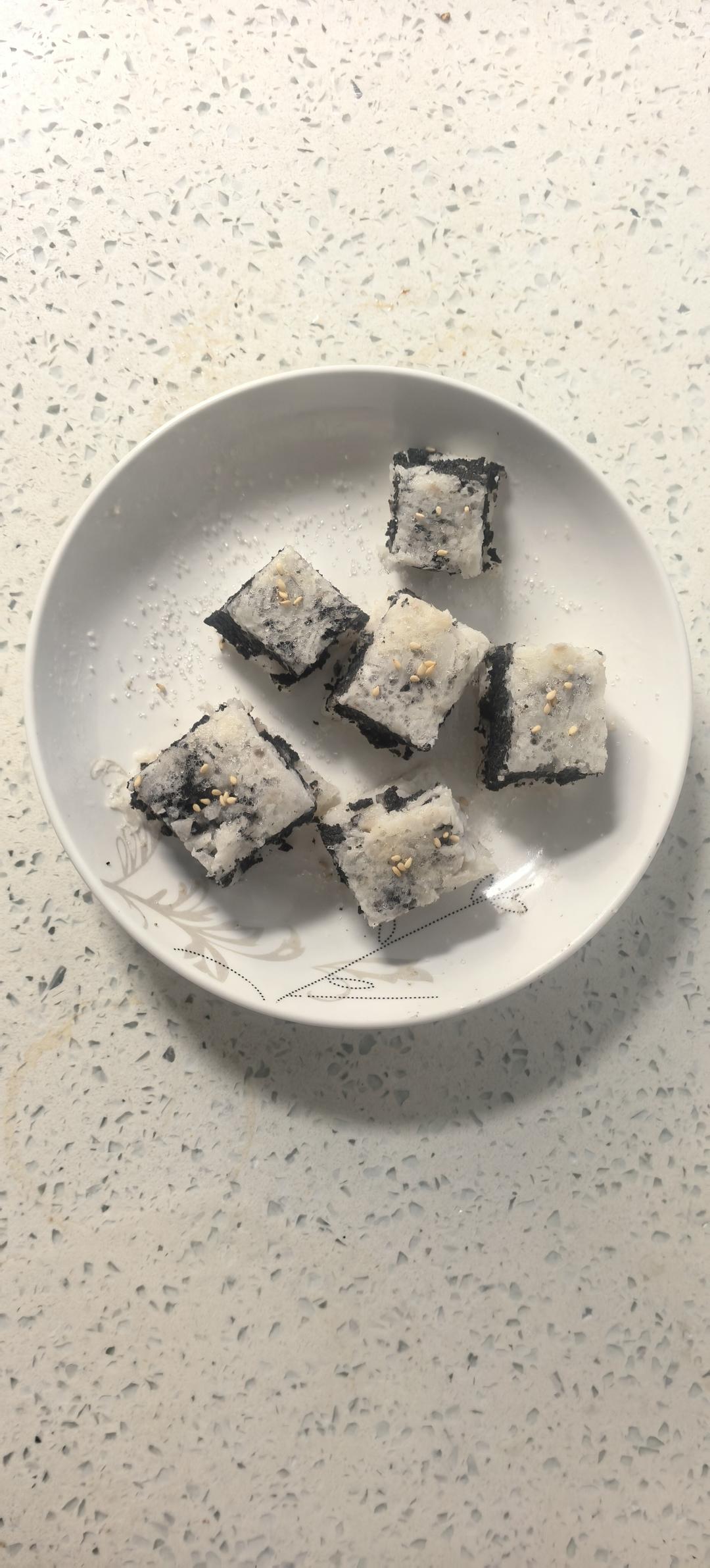 无面粉的山药黑芝麻糕